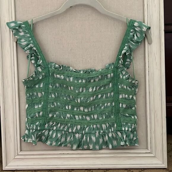 Skylar + Madison green / white crop top w ruffles NWOT S - Picture 1 of 8